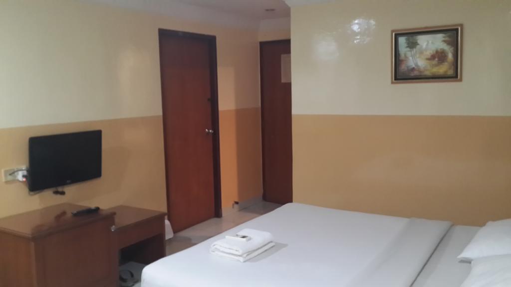 Batam Star Hotel Room photo